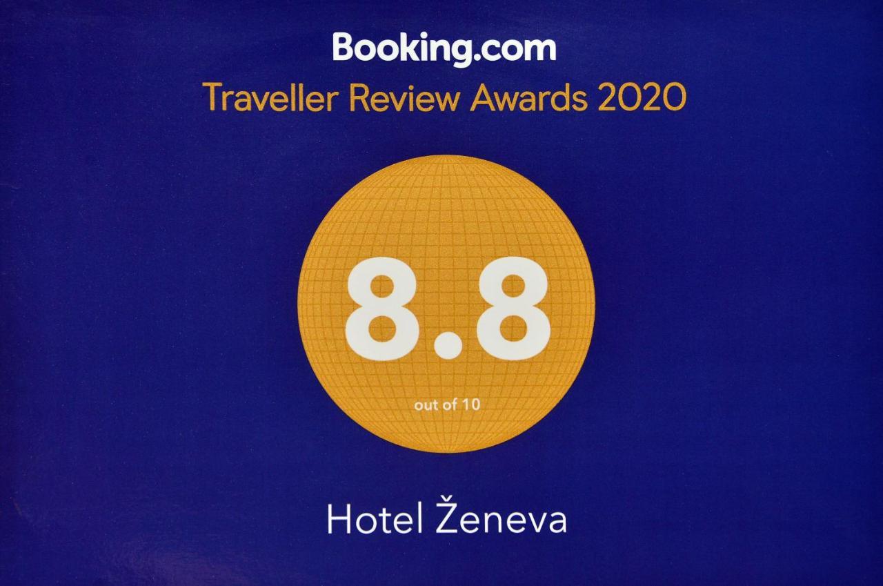 Hotel Zeneva クラグイェヴァツ エクステリア 写真